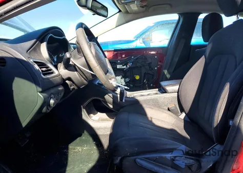 2015 Chrysler 200 Limited from USA, damaged, VIN 1C3CCCAB8FN621220